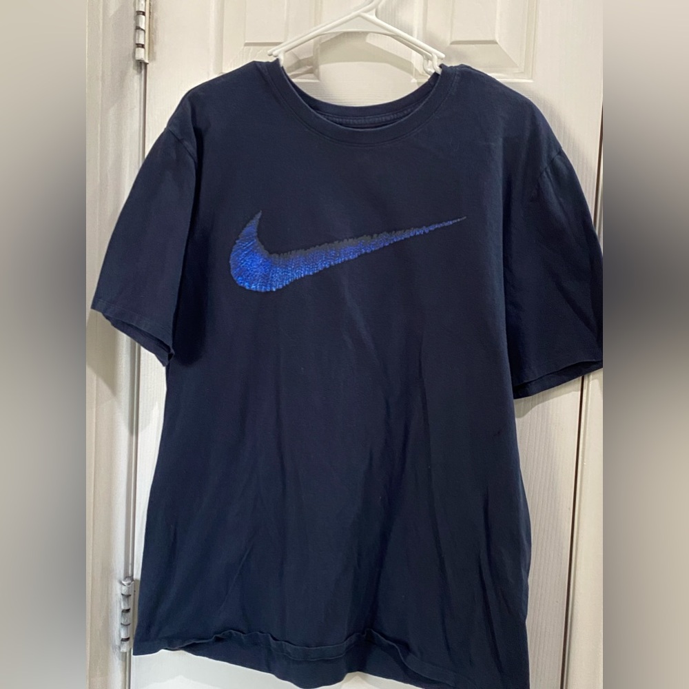 Nike Men’s shirt size XL